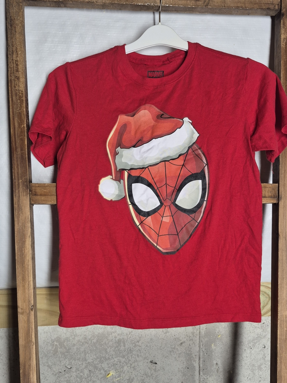 Marvel Red Spider-Man Santa Hat Short Sleeve Tee